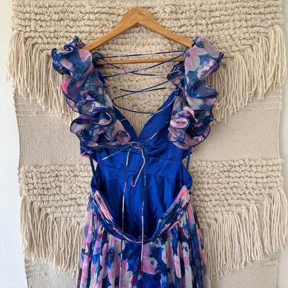 Mac Duggal Floral Cutout Gown - Picture 9 of 11